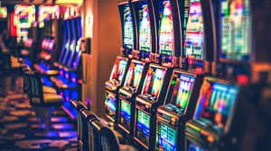 v 50 Mystery Scatter Round